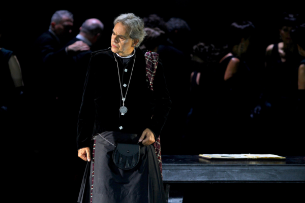 Uno straordinario Andrea Bocelli al Carlo Felice di Genova - Foto