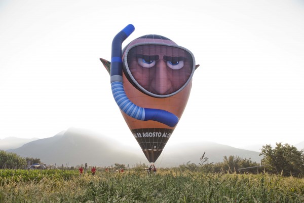 Hotel Transylvania 3: una vacanza mostruosa  – La mongolfiera di Drac in viaggio per il summer tour in Italia