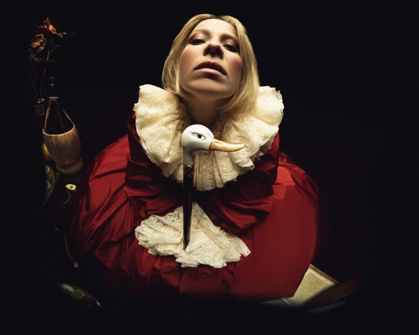 Con “Core in Fabula”, Dada’ firma un album viscerale e sacro