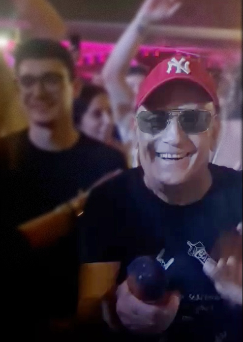 Gigione live all’Entropia Beer Fest 2025: l’estasi popolare di un’icona (trash) che non invecchia mai