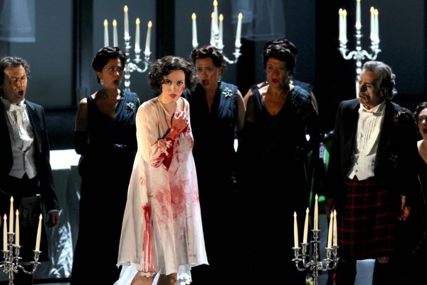Lucia di Lamermoor (Zuzana Markovà) Foto di Marcello Orselli